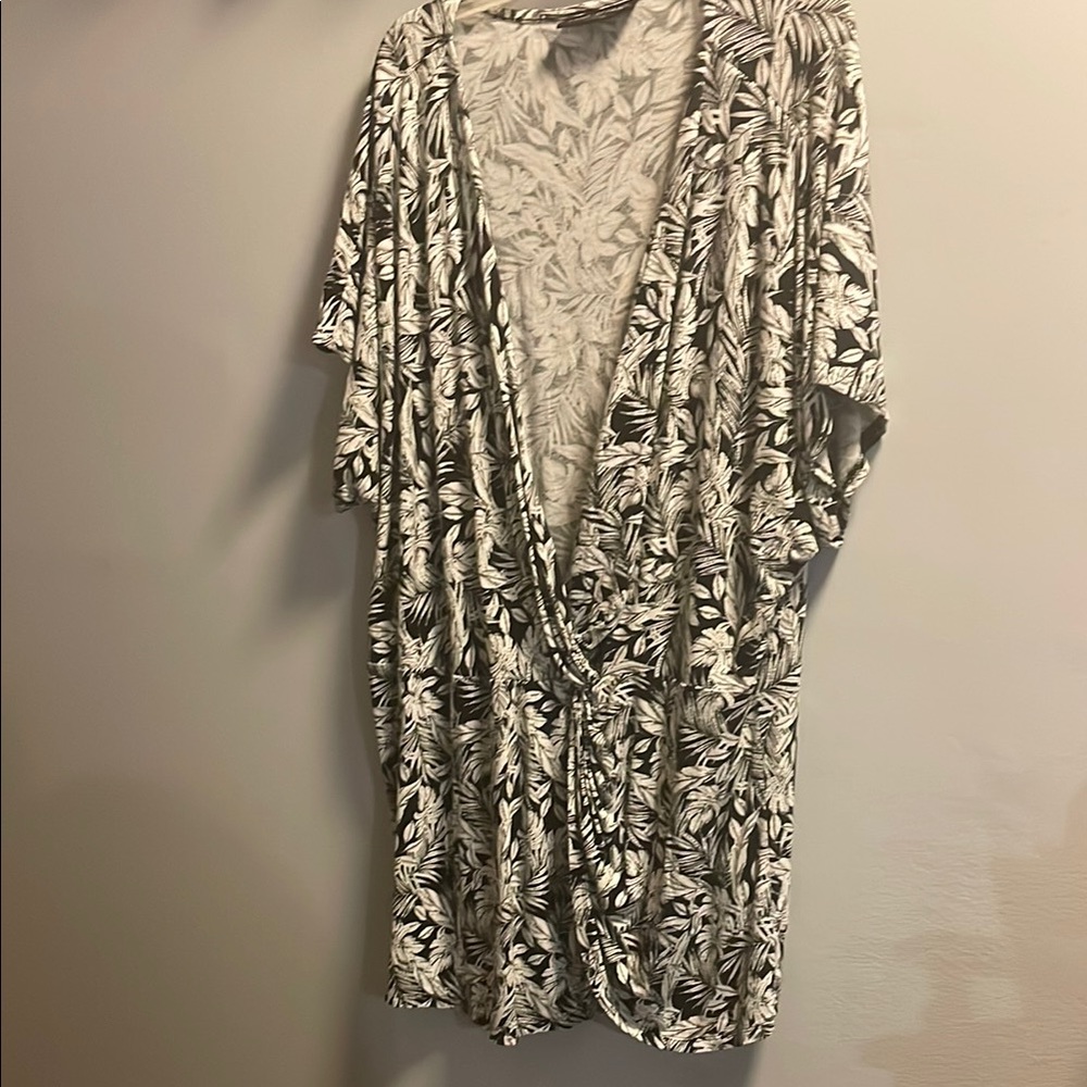 Lane Bryant Black and White Floral top